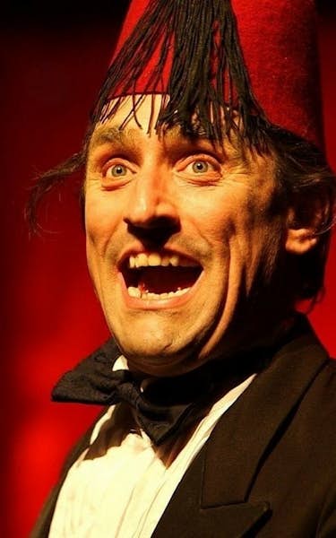 Just Like That! The Tommy Cooper Show – Theatre at the Tabard