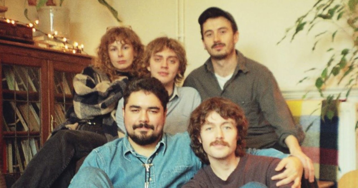 Horse Tour Dates Horse Tour Dates