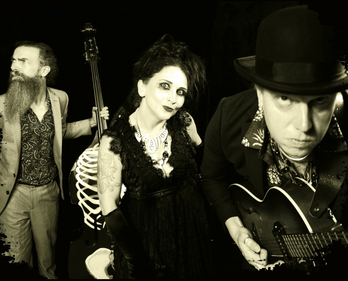 Jo Carley And The Old Dry Skulls