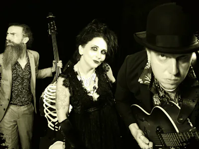 Picture of Jo Carley And The Old Dry Skulls