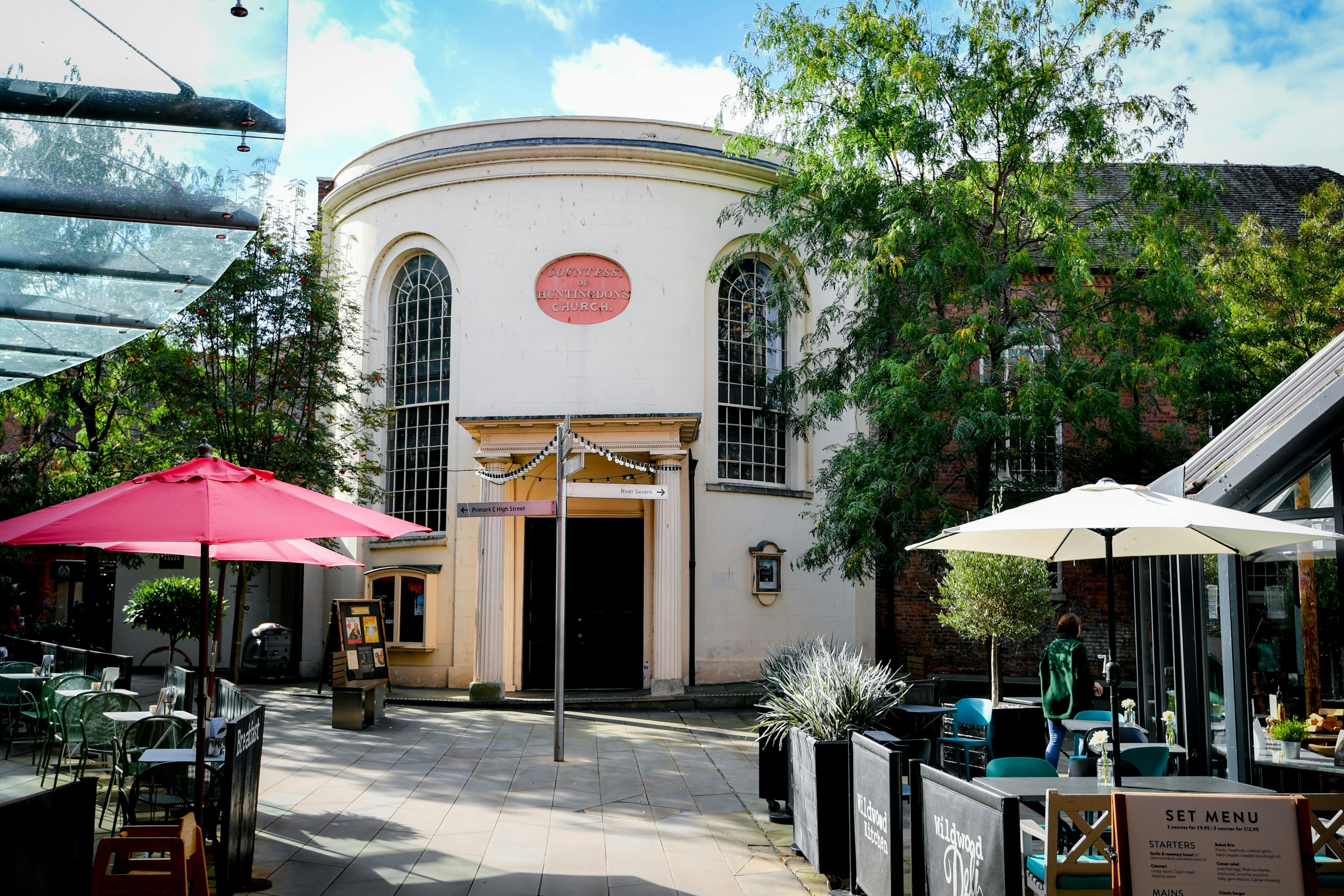 Ella Al-Shamahi: Becoming Human