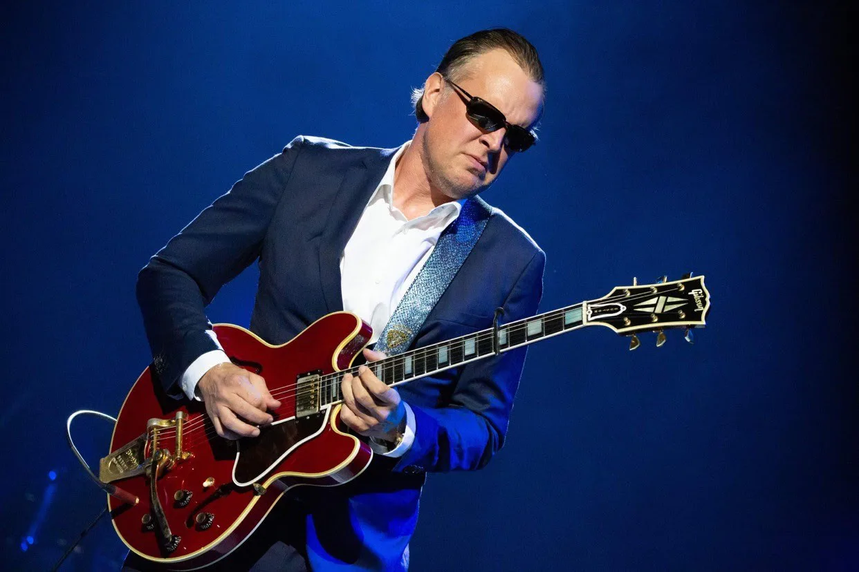 Picture of Joe Bonamassa