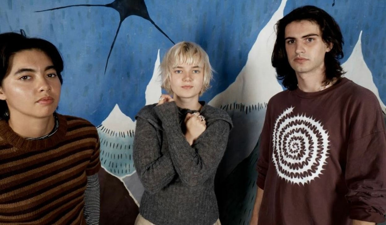 Mary In The Junkyard