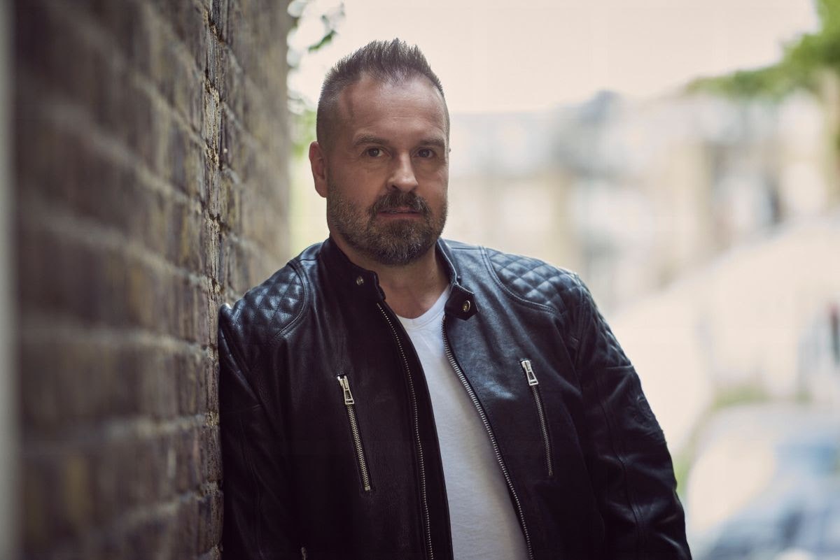 Alfie Boe tour dates & tickets 2024 Ents24