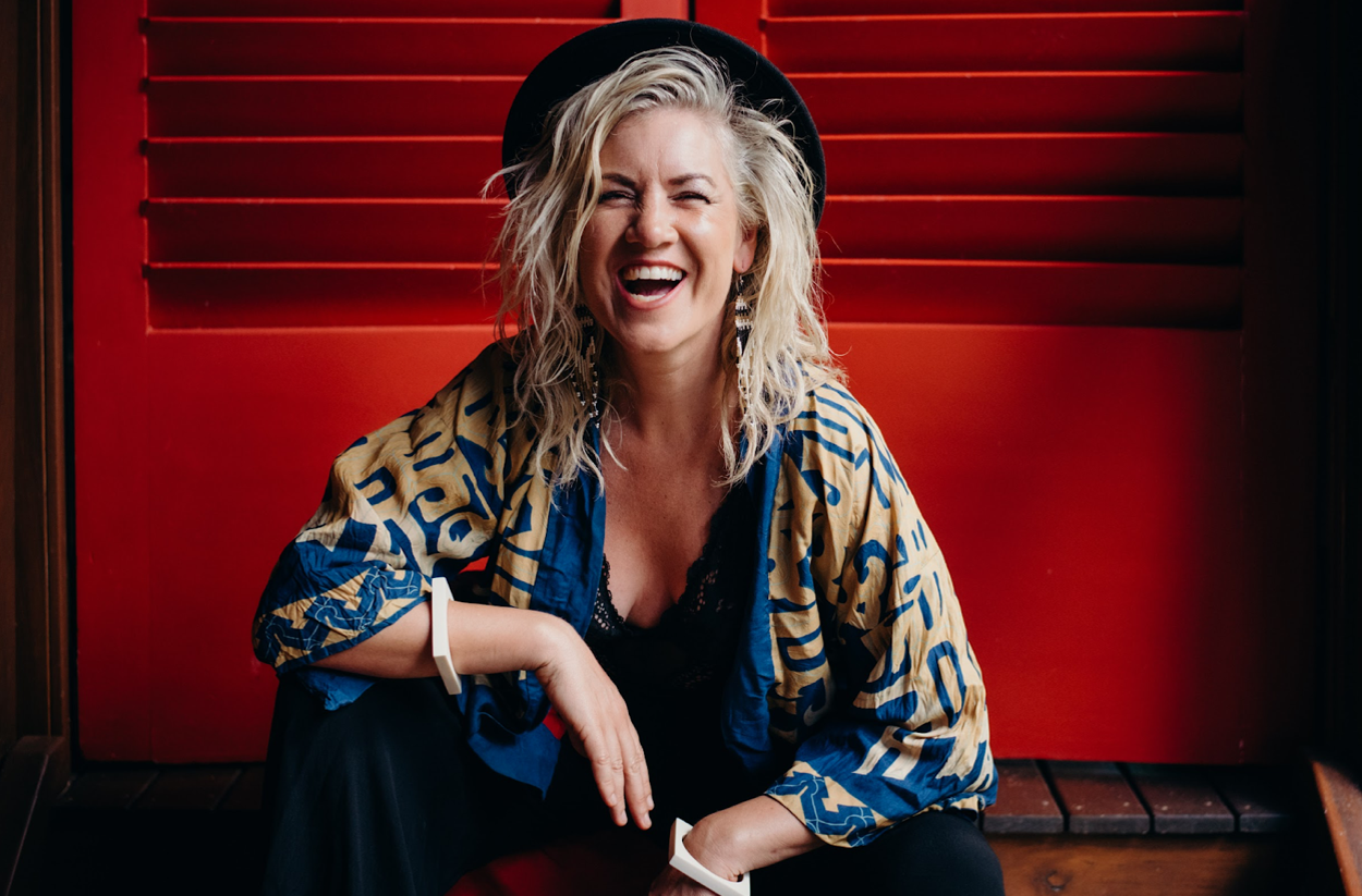 Lucinda Light tour dates & tickets 2025 | Ents24