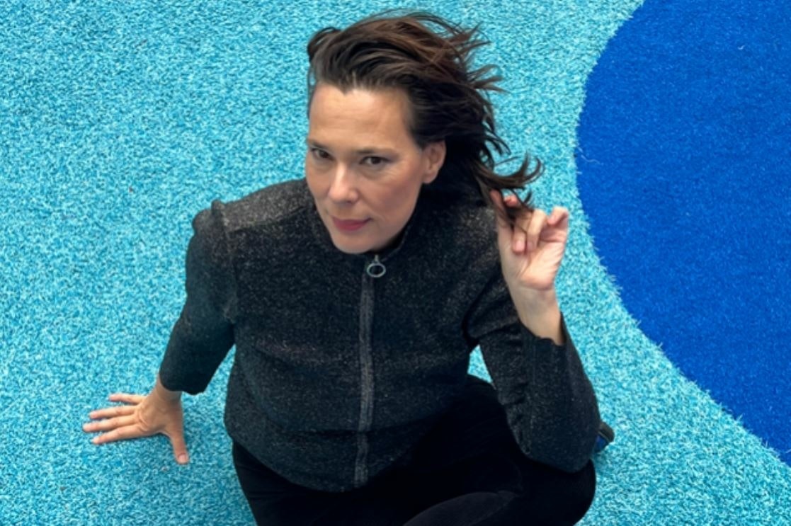 Laetitia Sadier appearing at this event