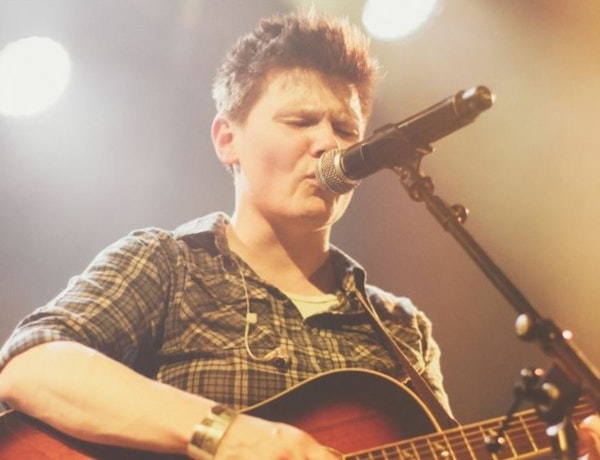 Grace Petrie's Lefty Christmas