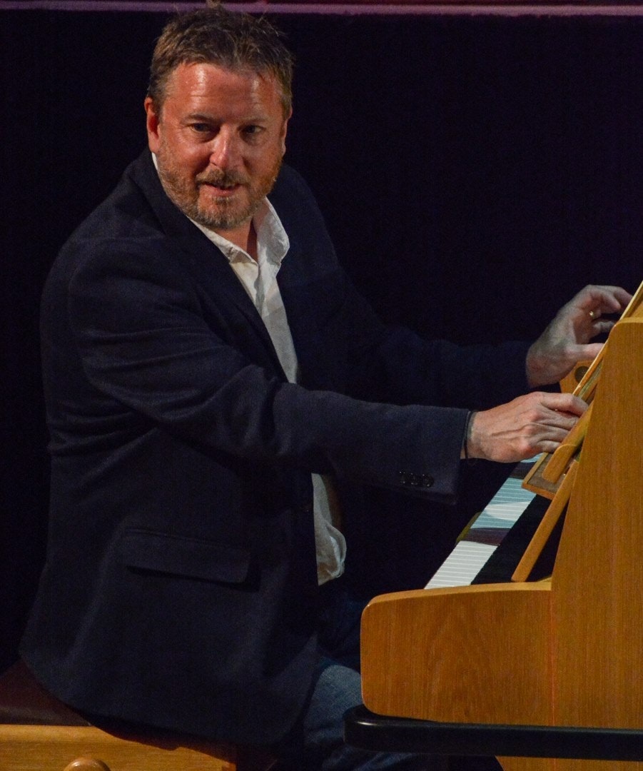 Mark Edwards