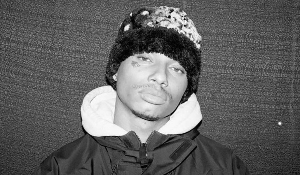 Picture of Night Lovell