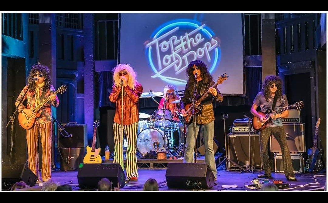 The Glamtastics appearing at this event