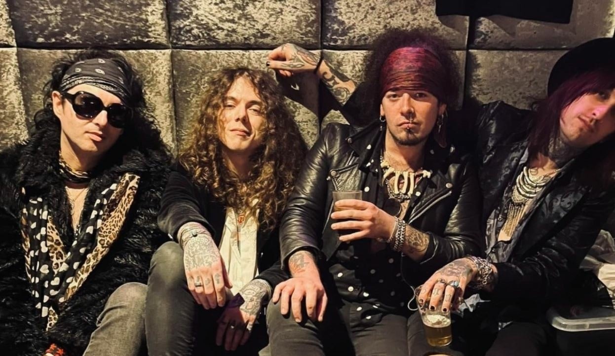 Continental Lovers appearing at this event