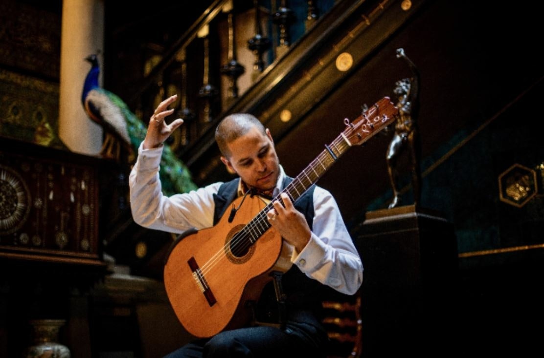 Samuel Moore appearing at this event