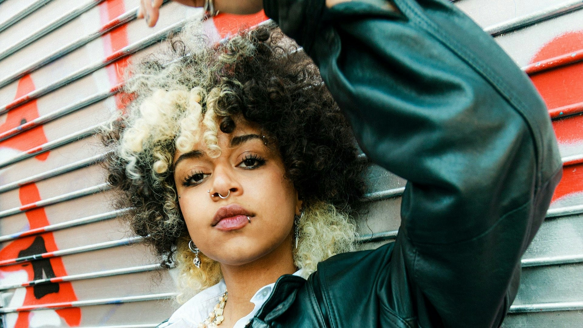 Nxdia appearing at this event