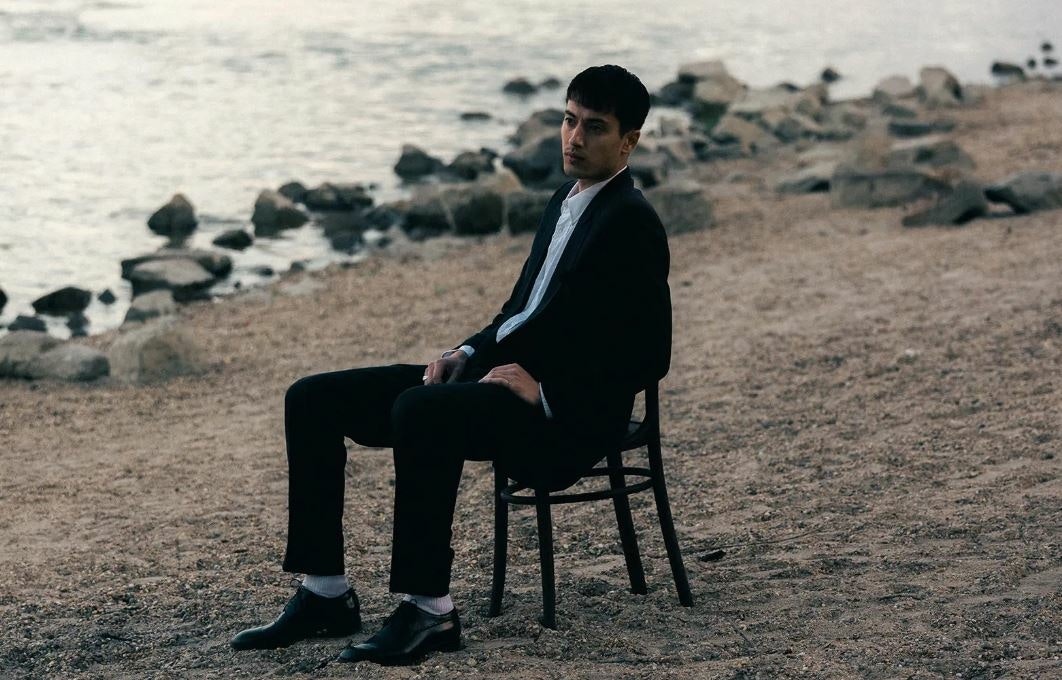 Eden appearing at this event