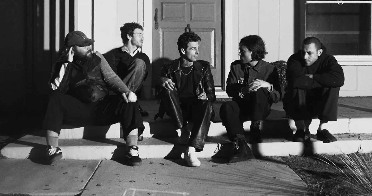 Picture of The Neighbourhood