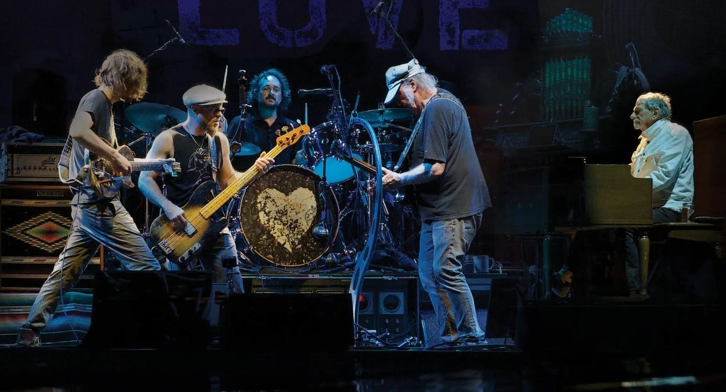 Neil Young & The Chrome Hearts