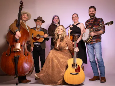 Picture of Kristy Cox Band