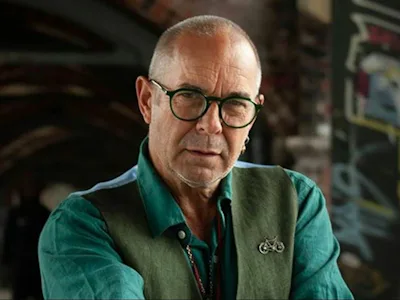 Picture of Roger Eno