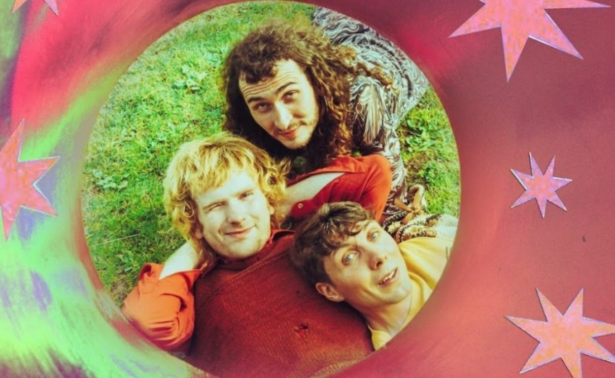 The Love Buzz appearing at this event