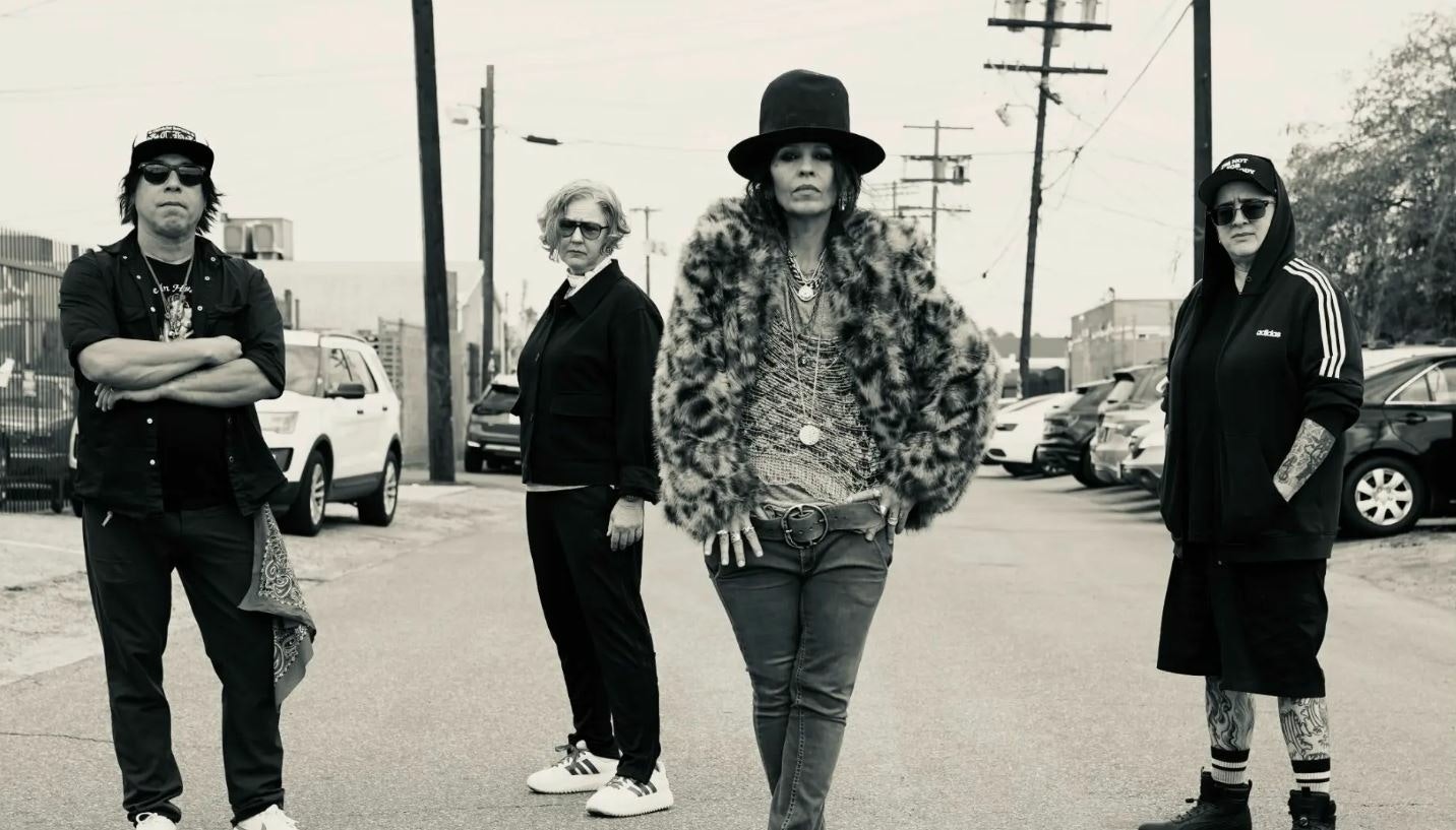 4 Non Blondes appearing at this event