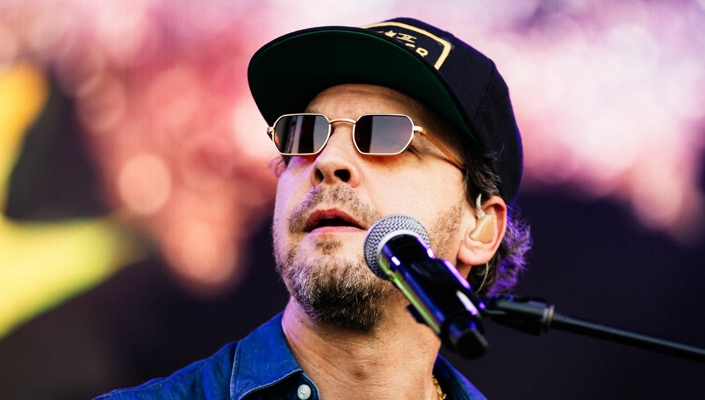 Gavin DeGraw appearing at this event