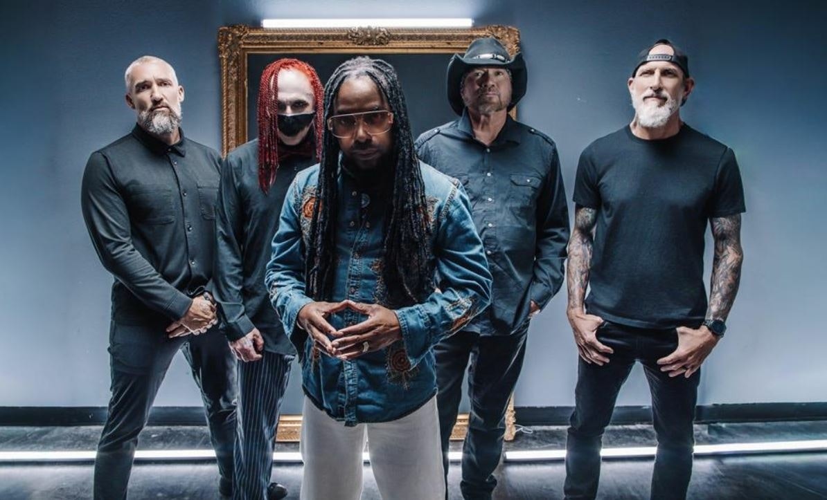 Sevendust appearing at this event