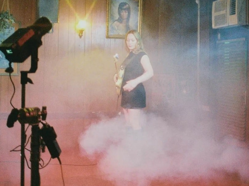 Picture of Julia Jacklin