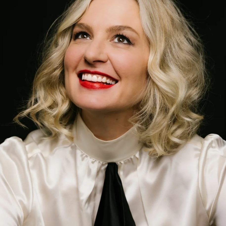 Christina Pazsitzky