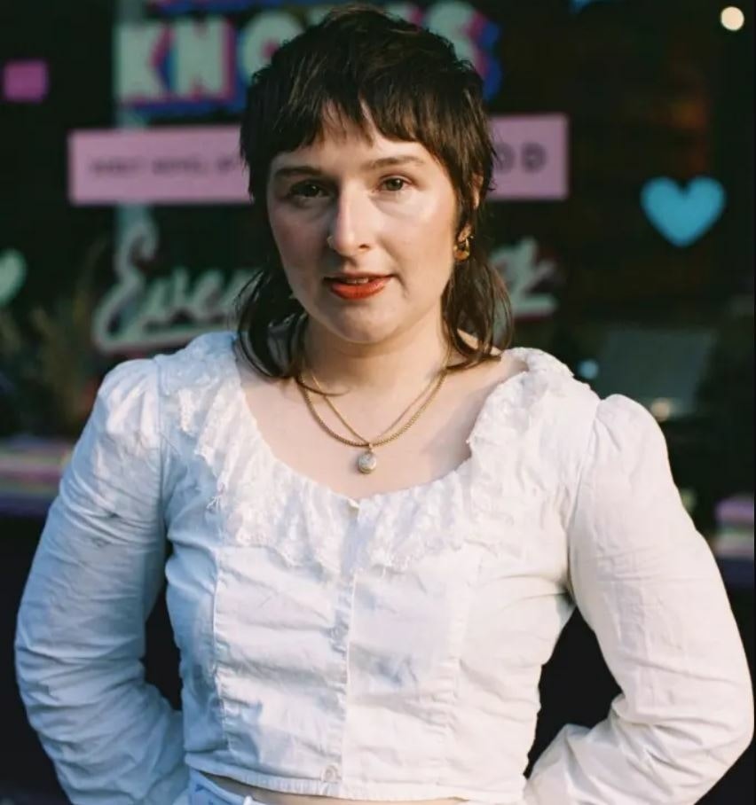 Picture of Essy Sparrow