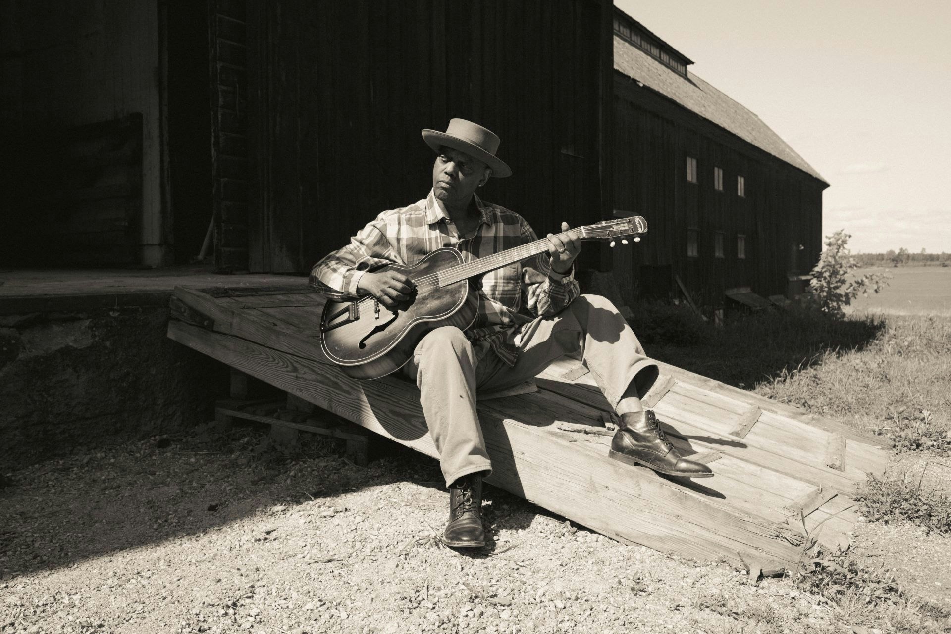 Eric Bibb: One Mississippi