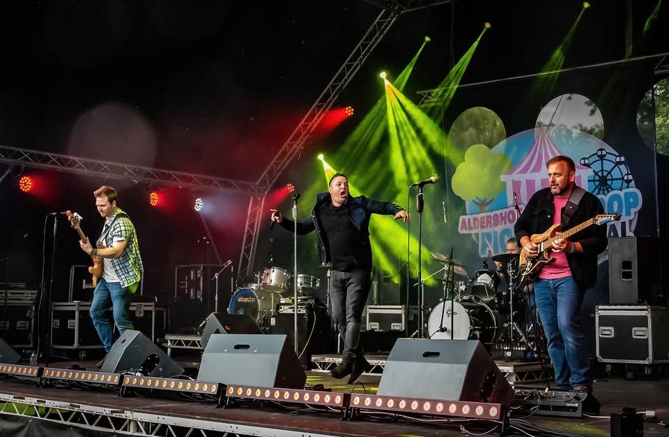 Picture of Friday Night Live with The Ultimate Party Band + support Tomorrow Bird