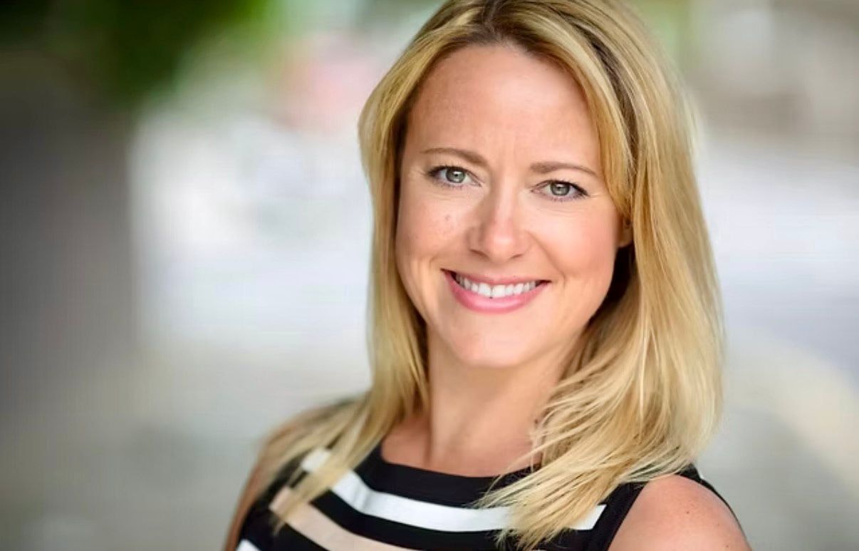 Helen Winter appearing at this event