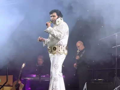 Picture of Elvis - The Legend Lives On