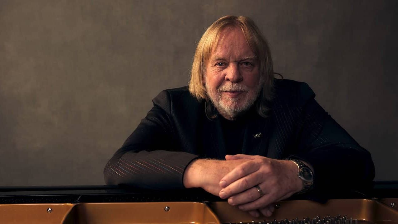 Picture of Rick Wakeman's A Hint of Christmas