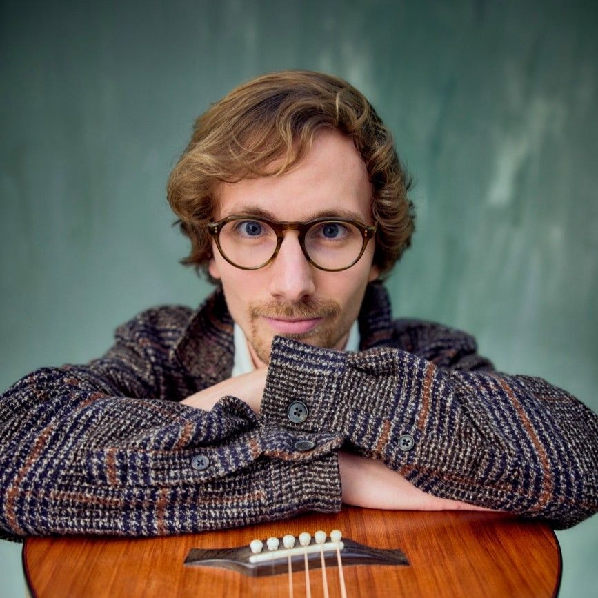 Chris Avery appearing at this event