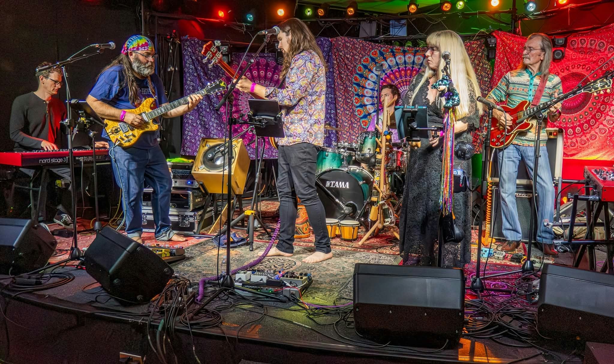 deadedz appearing at this event