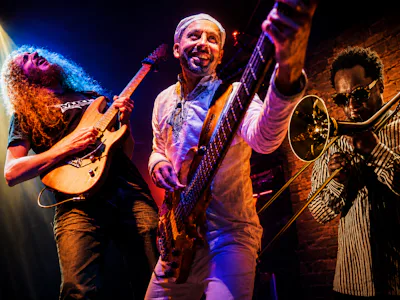 Picture of Shez Raja featuring Guthrie Govan & Dennis Rollins