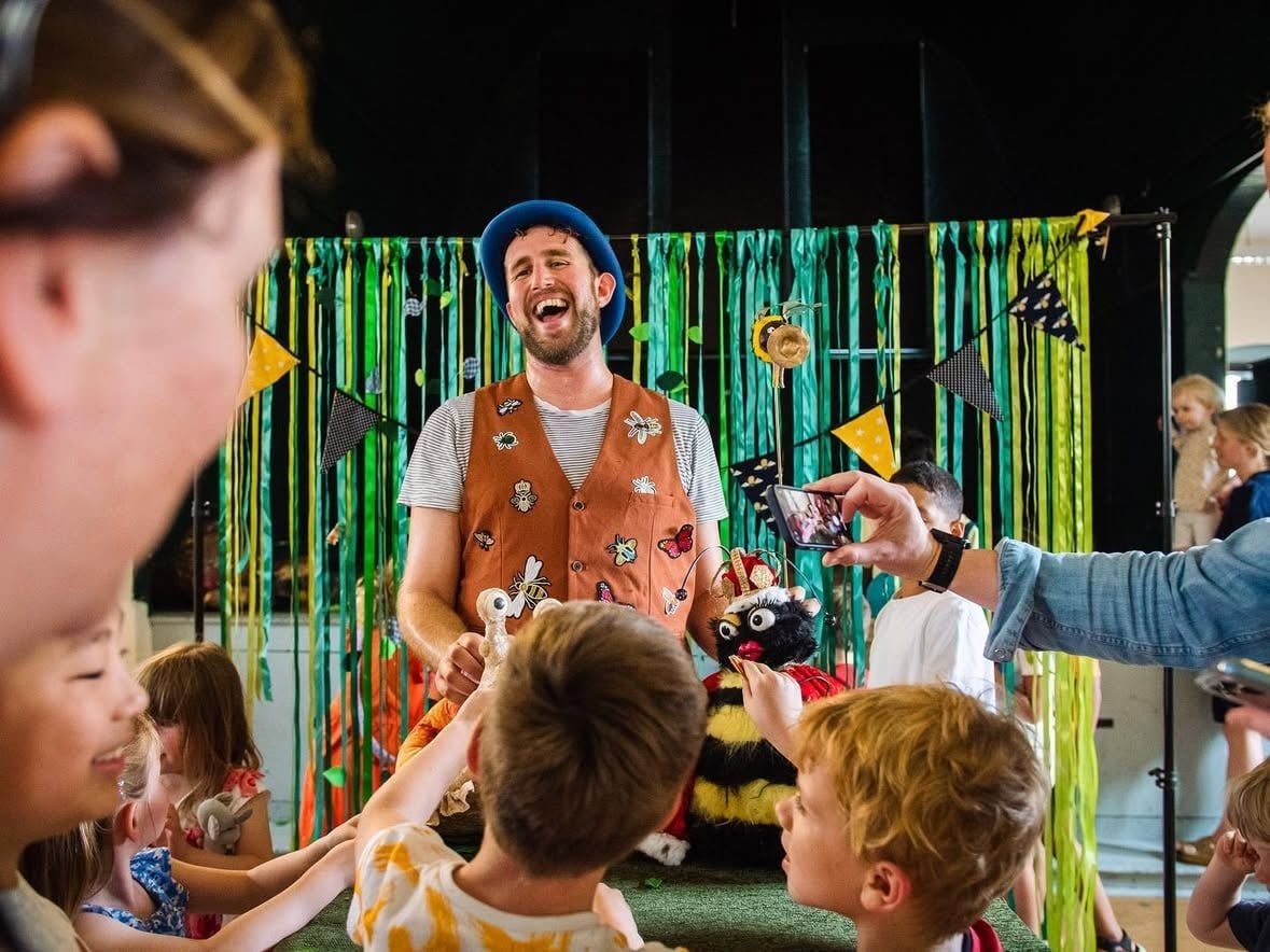 Professor Slug's House of Bugs (family show summer)