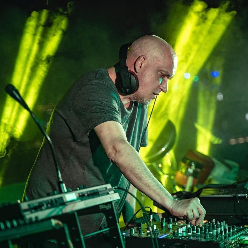 AES Dana appearing at this event