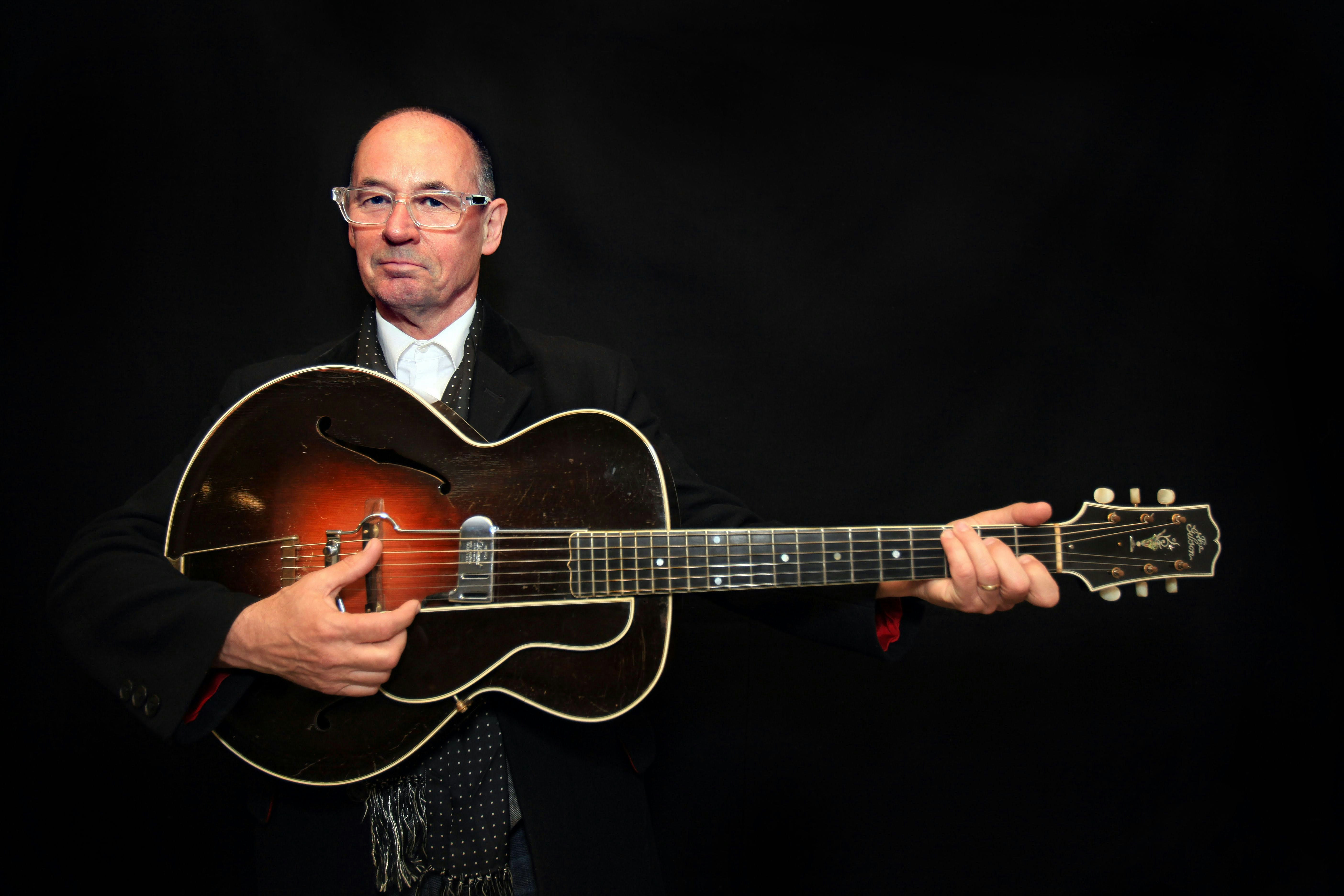 Andy Fairweather Low