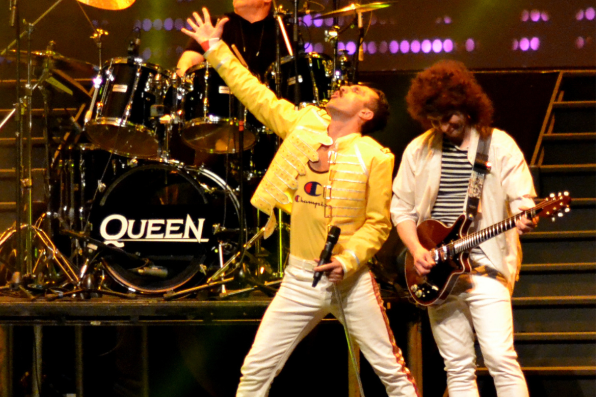 Flash - A Tribute to Queen