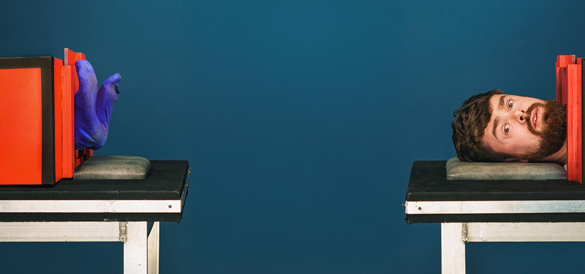 Tom Brace Saws Himself In Half