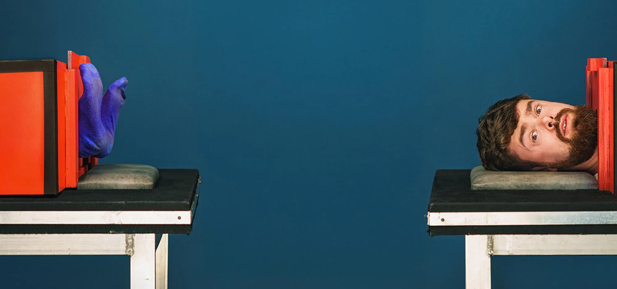 Picture of Tom Brace Saws Himself In Half