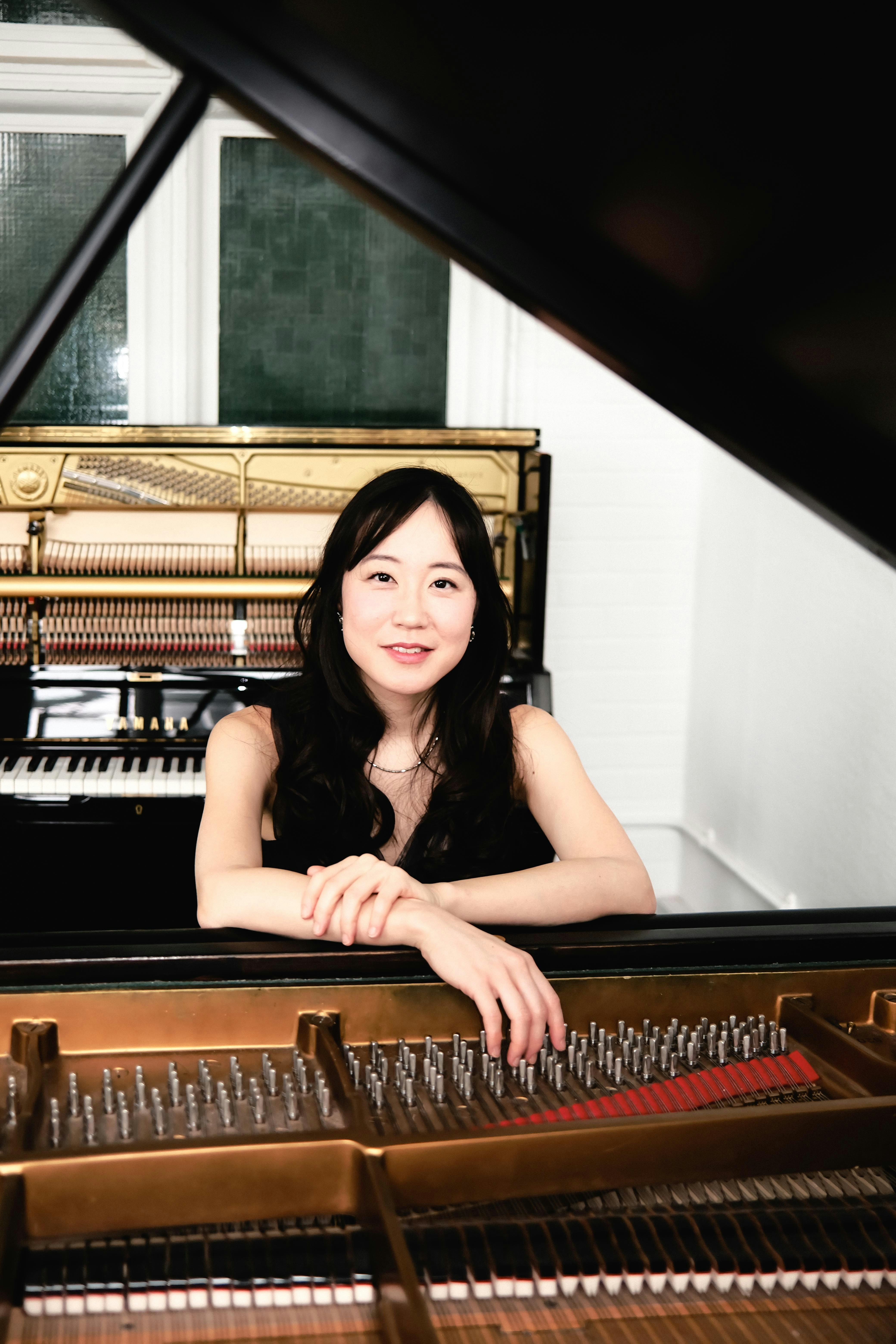 Rieko Makita appearing at this event