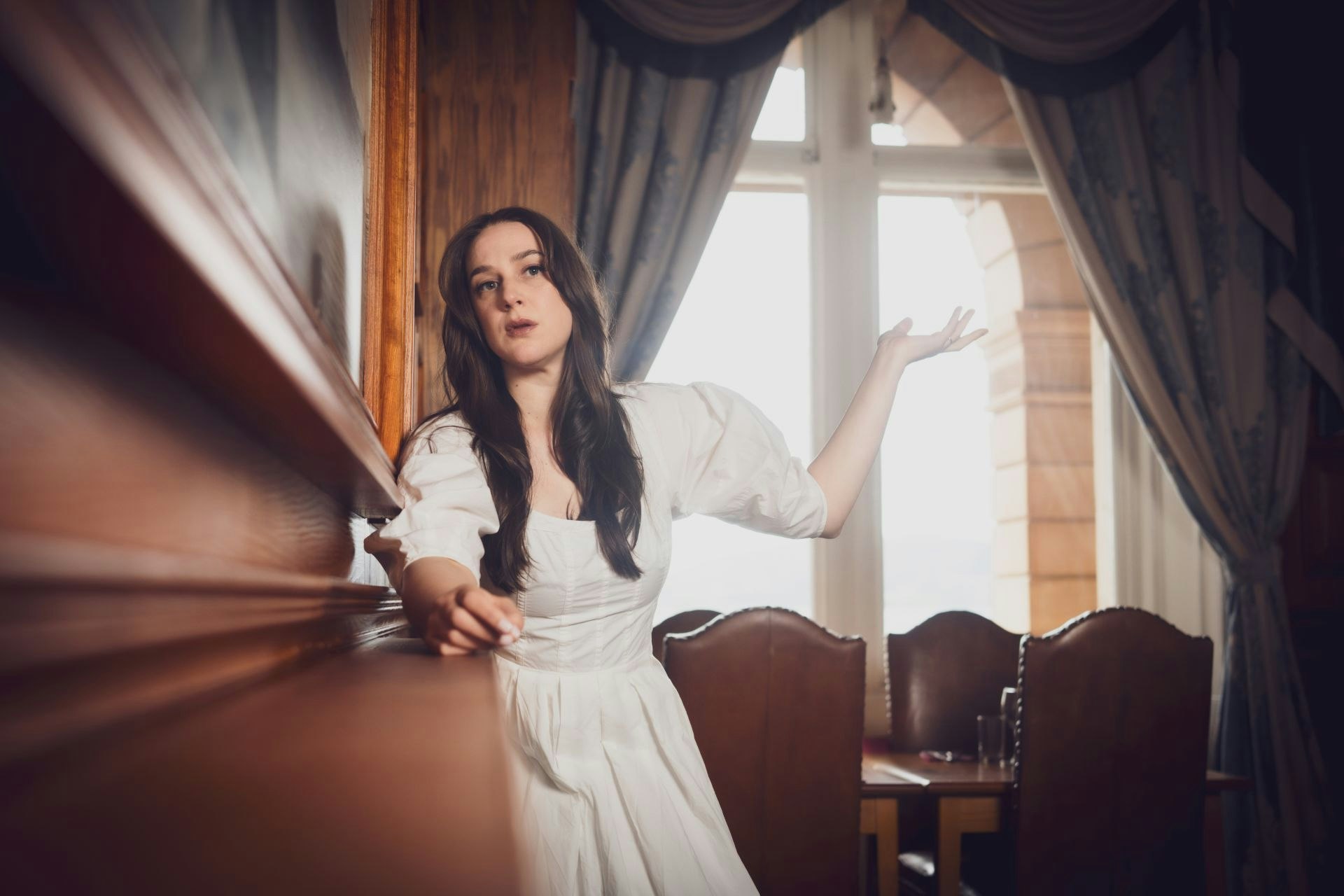 Josienne Clarke sings Sandy Denny...