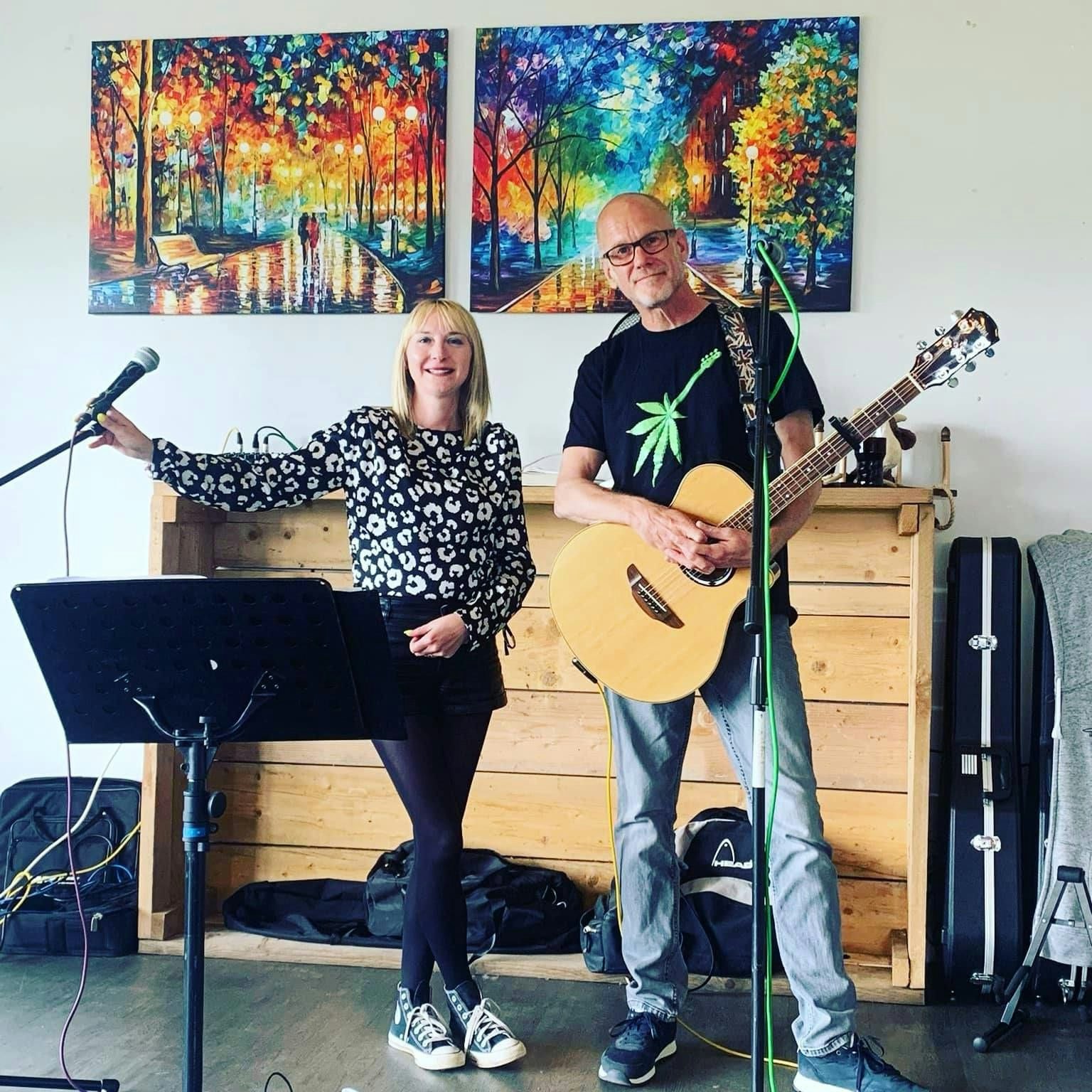 Evolution Acoustic Duo