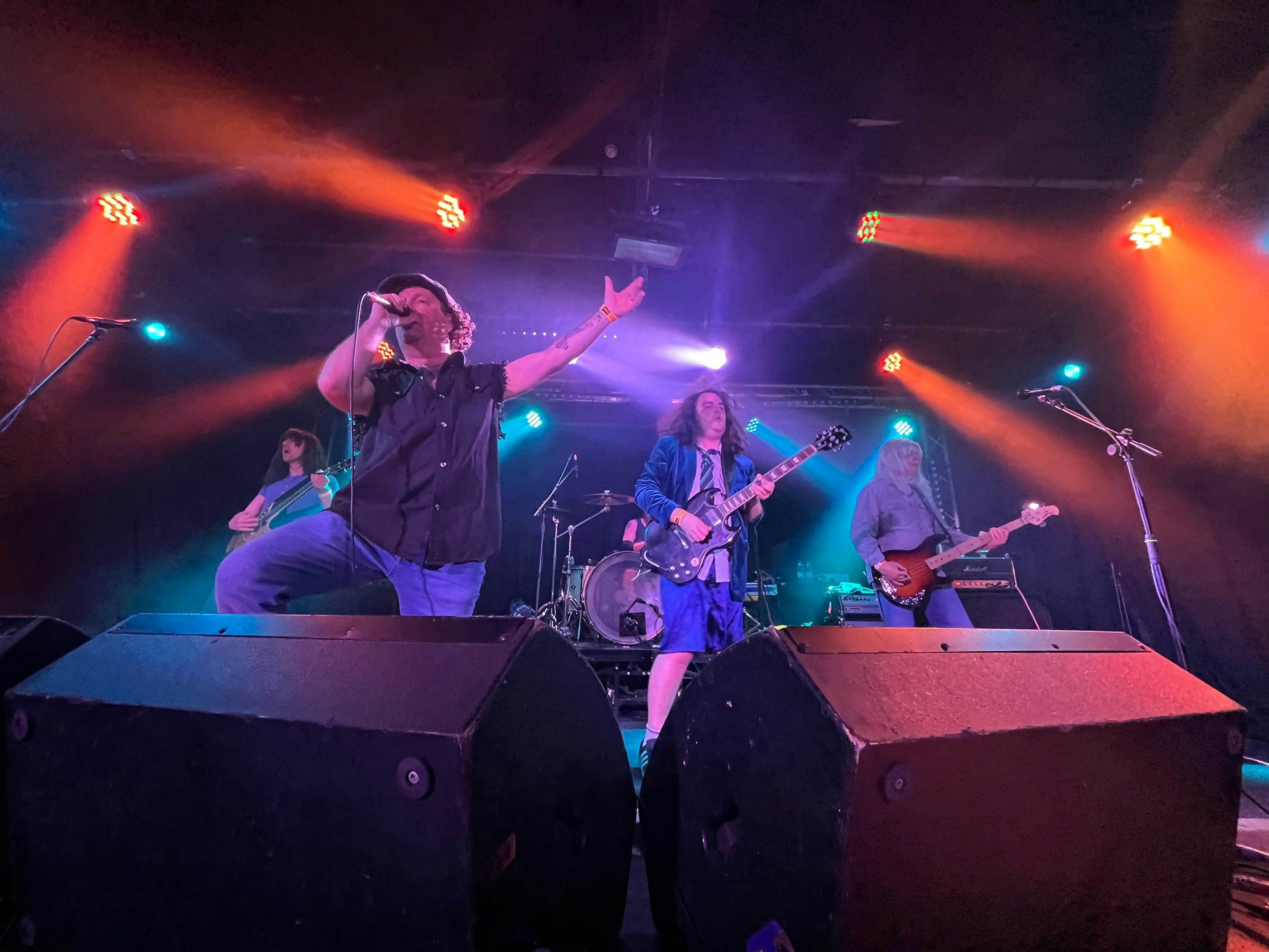 Thunderstruck UK (AC/DC Tribute)