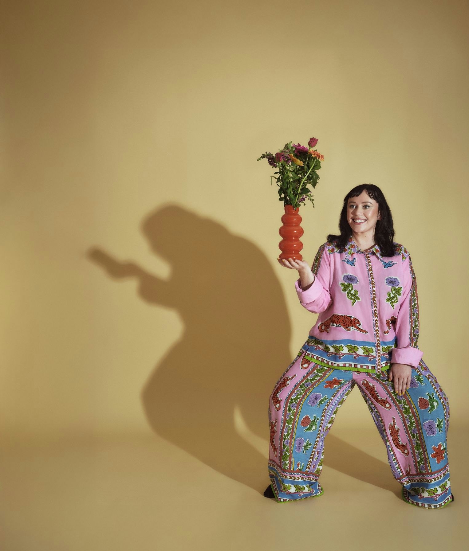 Amy Annette: Busy Body