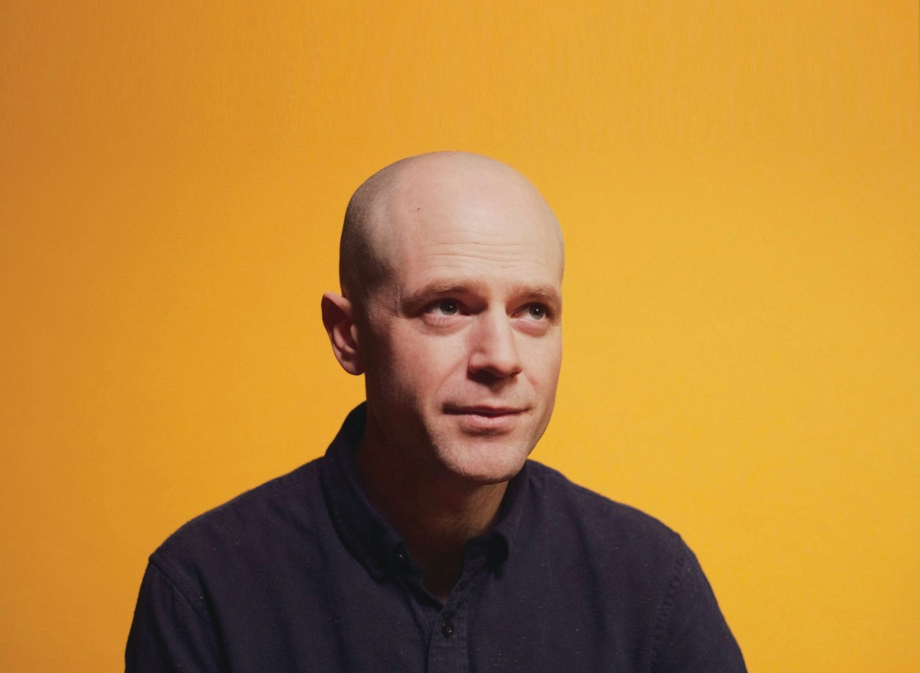 David Elms Describes a Room