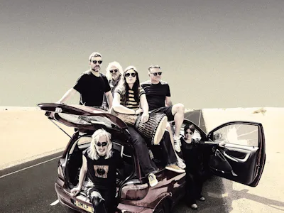 Picture of Liz Jones & Broken Windows